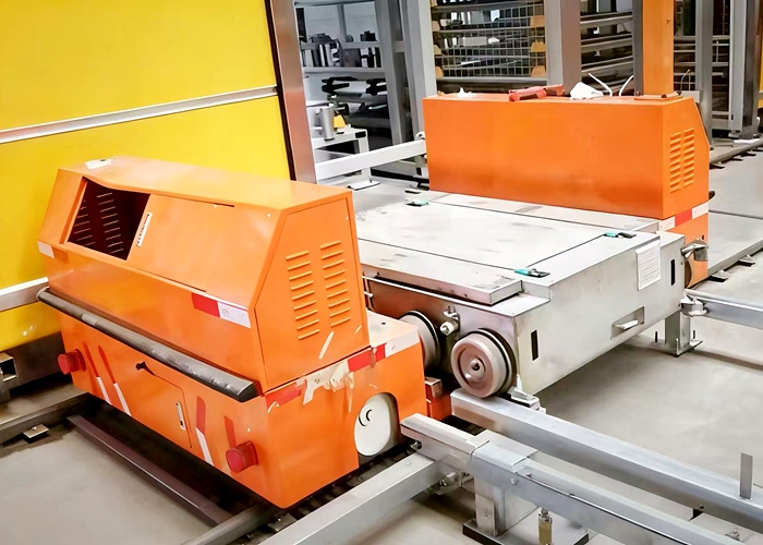 子母轨道搬运车rgv