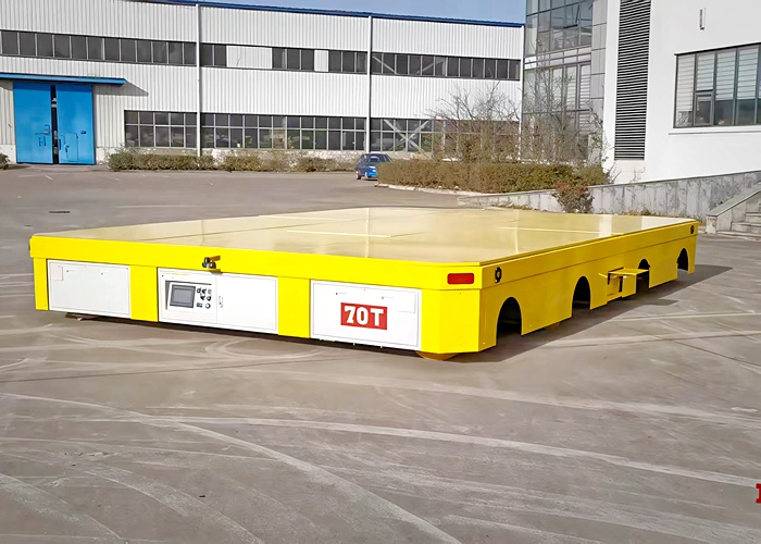 舵轮全向无轨搬运车